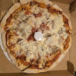 Una Pizza Jimmy's - Pizza, sausage, mushrooms, green pepper