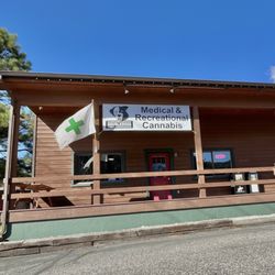 Double Dogs Weed Dispensary Big Sky