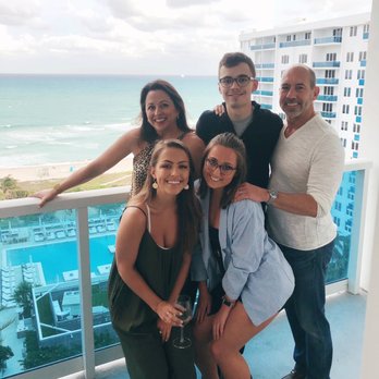 Five Star Luxury Travel - Resorts Near Me - Miami, Florida