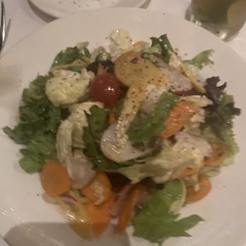 The Capital Grille - Field Greens, Butter Leaf Lettuce, Heirloom Tomatoes with Parmesan Vinaigrette - Steakhouses Near Me - Houston, Texas The Capital Grille - Field Greens, Butter Leaf Lettuce, Heirloom Tomatoes with Parmesan Vinaigrette - Steakhouses Near Me - Houston, Texas