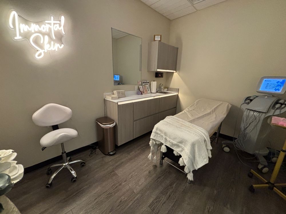 Immortal Skin Wellness Logo