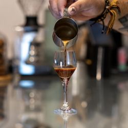 Candela Canela - Best Specialty Coffee & Cinnamon Rolls - Exceptional espresso by our award winning barista
