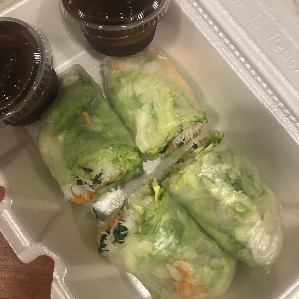 Basil Thai - Shrimp fresh rolls - Thai Near Me - ​West Yarmouth, Massachusetts