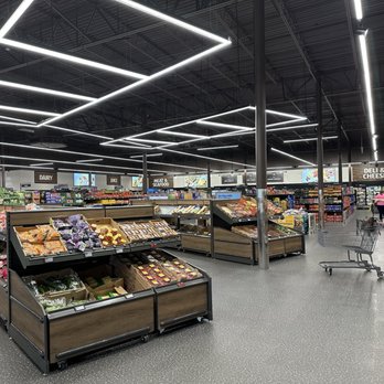 Aldi - Inside - Grocery Near Me - D'Iberville, Mississippi