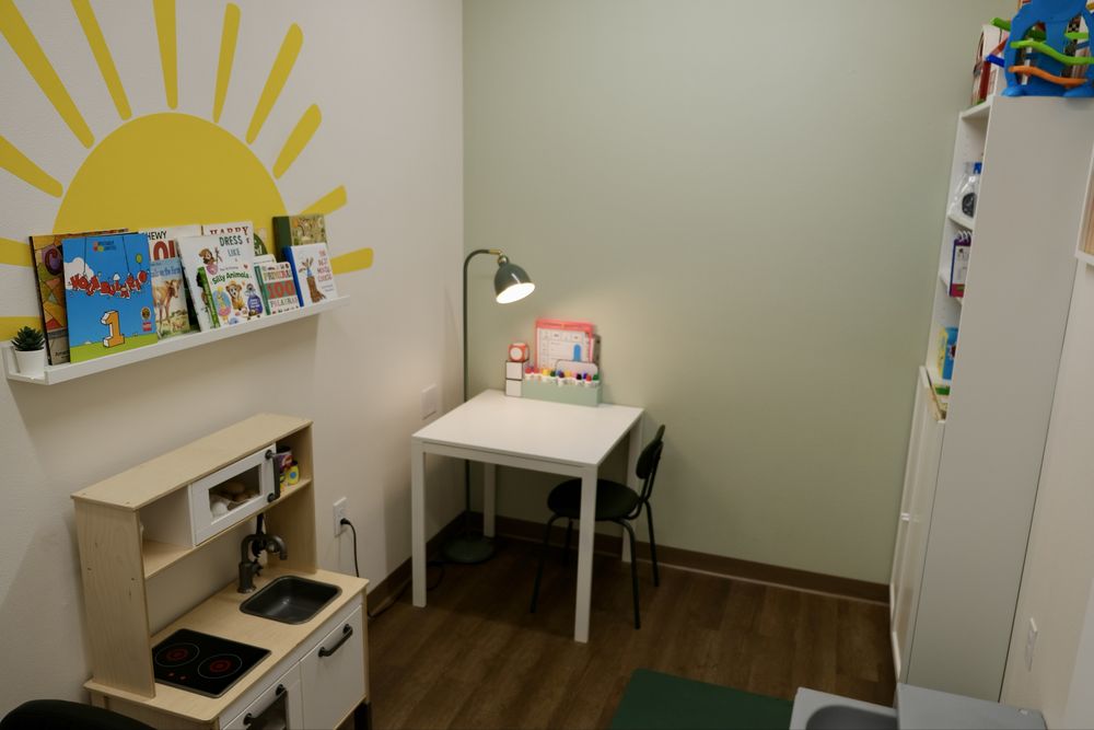 Sproutlings Speech & Language Center - child therapist in Orlando, FL