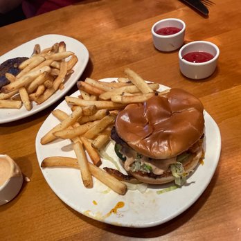 Outback Steakhouse - Lunch special cheese burger and 5 oz steak - Steakhouses Near Me - Henderson, Nevada