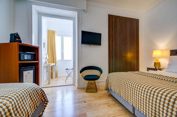 Quinta Colina by Shiadu by null