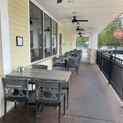 The Thirsty Turtle - Outside seating