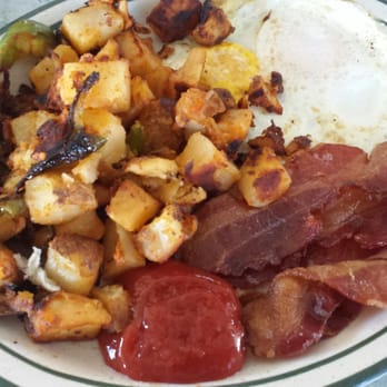 Penfold's Café - Bacon and eggs - Breakfast & Brunch Near Me - Temecula, California