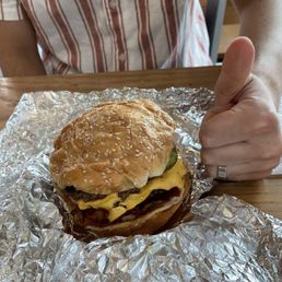 Bacon Cheeseburger