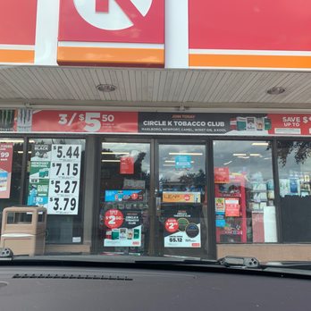 Circle K - the front of the store - Convenience Stores Near Me - Fort Lauderdale, Florida