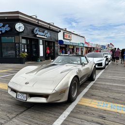 Corvettes on the Boardwalk 2023
