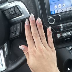 Noire Nail Bar - Nails