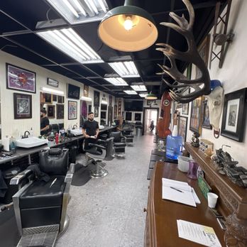 Kolya Mirakyan - Cool vibe - Barbers Near Me - Glendale, California