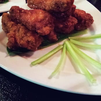 Dirty Oscar's Annex - [Hot] Chicken Wings. - Pubs Near Me - Tacoma, Washington