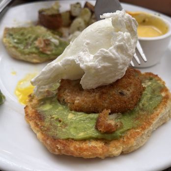 High Hand Cafe - New American Near Me - Loomis, California