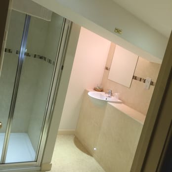 Rectory Farm - The tiny bath - Bed & Breakfast Near Me - Cambridge, CAM