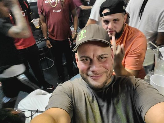 Chicago Sports Bar & Grill