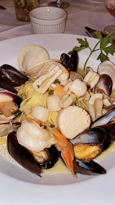 Vinotta Restaurant by null