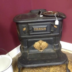 Pino Collectibles - Franklin Stove