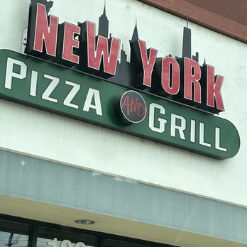 New York Pizza and Grill - Walking in.... - Pizza Near Me - Dinuba, California