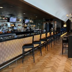 Zorba Lounge