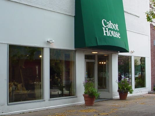 Cabot House Furniture Inc 64 Vaughan Mall Portsmouth Nh Furniture