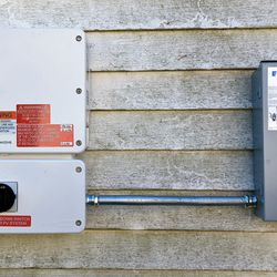 Unlimited Solar - This is a view of the outdoor panel system controls.  Photo taken September 1, 2022.