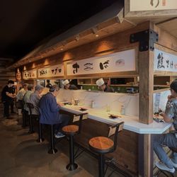Eat’s Sushi Tonari
