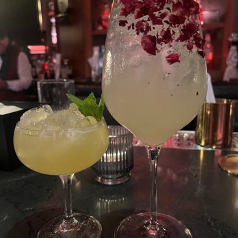 Fioretta - Italian Near Me - Chicago, Illinois