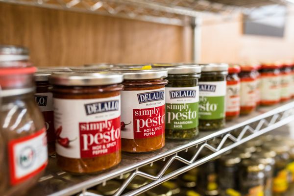 DeVitis Italian Market by null
