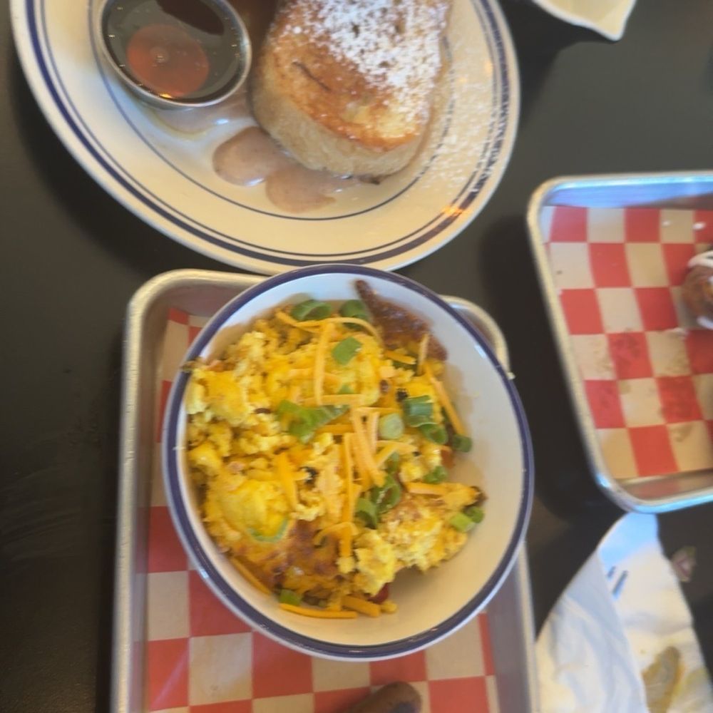 4th & State - Eggs were terrible, old and cold. The cheese didn't melt and the few pieces of shredded cheese wasn't worth $1. - Vegan Near Me - Columbus, Ohio 4th & State - Eggs were terrible, old and cold. The cheese didn't melt and the few pieces of shredded cheese wasn't worth $1. - Vegan Near Me - Columbus, Ohio