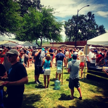 Firestone Walker Invitational Beer Fest - It was a good crowd. - Festivals Near Me - Paso Robles, California