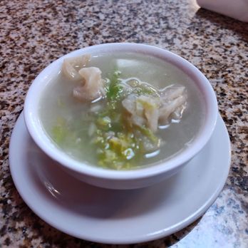 Lulu's Kitchen - Small wonton soup - Chinese Near Me - Albuquerque, New Mexico