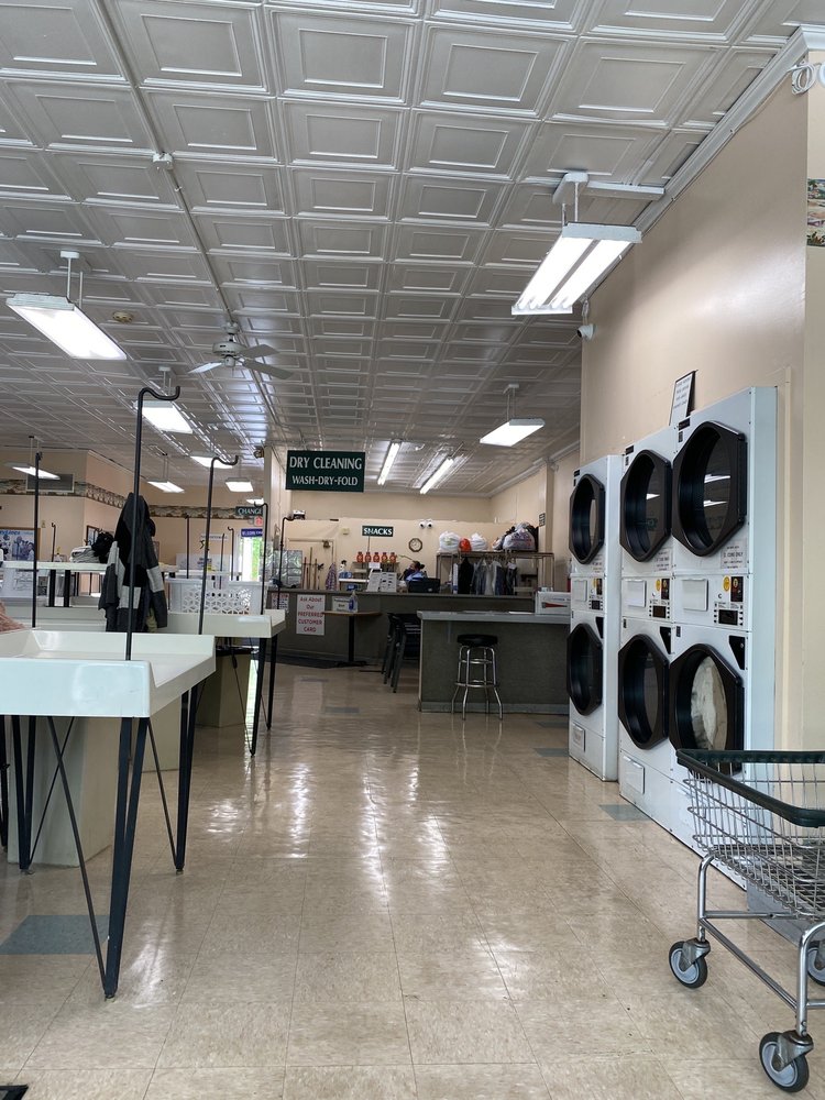 CLINTONVILLE COIN LAUNDRY Updated August 2024 31 Photos & 82 Reviews 2893 N High St