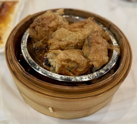 Fu Fu Dim Sum and Hot Pot by null
