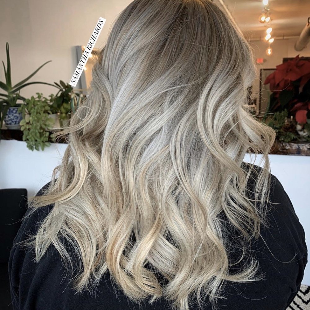Samantha Richards Stylist - 3/4 Highlight & Haircut - Hair Stylists Near Me - Minneapolis, Minnesota Samantha Richards Stylist - 3/4 Highlight & Haircut - Hair Stylists Near Me - Minneapolis, Minnesota