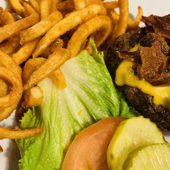 B&D Burgers | Broughton - Bars Near Me - Savannah, Georgia B&D Burgers | Broughton - Bars Near Me - Savannah, Georgia
