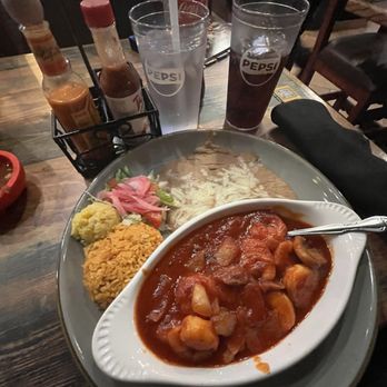 El Tapatio - Camarones à la diabla - Mexican Near Me - Sacramento, California