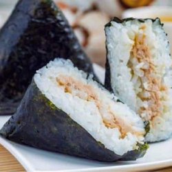 Lucky Penguin - Triangle rice ball 
Three flavors available 
* eel and avocado
* spicy Kani (crab)
* teriyaki chicken