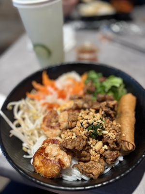 Novo Asian Food Hall by null