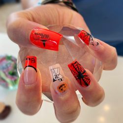 Romantic Nails - GelX with Halloween nail art