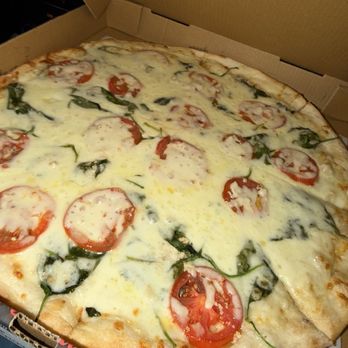 Brothers Pizza Express - Spinach Tomato and Garlic Pizza - Pizza Near Me - Magnolia, Texas Brothers Pizza Express - Spinach Tomato and Garlic Pizza - Pizza Near Me - Magnolia, Texas