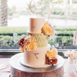 Las Vegas Custom Cakes - Wedding cake