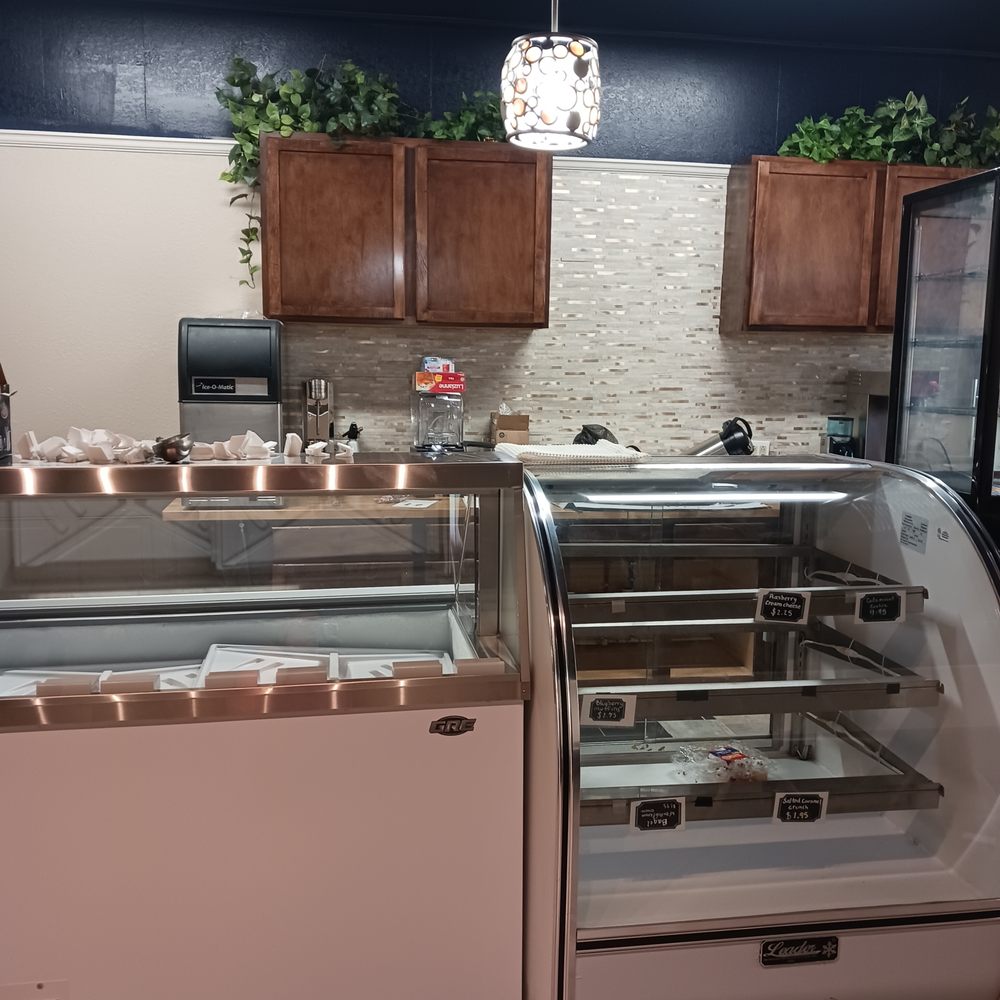 FIREFLY LANDING CAFE AND BAKERY Updated September 2024 564 Tusculum