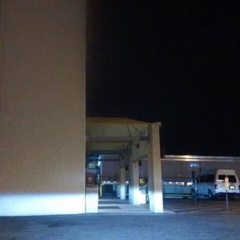 UPS Customer Center - Shipping Centers Near Me - Los Angeles, California UPS Customer Center - Shipping Centers Near Me - Los Angeles, California