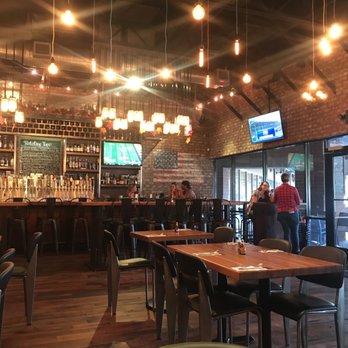 Craft Street Kitchen - New American Near Me - Trinity, Florida
