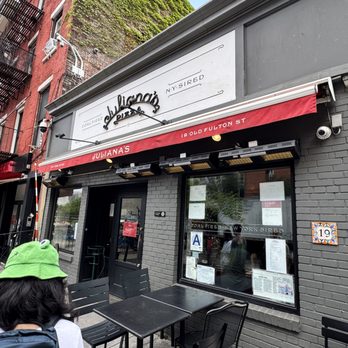 Juliana's - Pizza Near Me - Brooklyn, New York Juliana's - Pizza Near Me - Brooklyn, New York