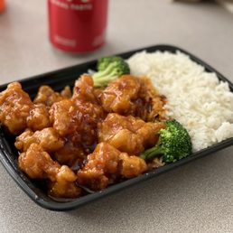 Lunch General Tso's Chicken Lunch General Tso's Chicken