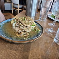 Alicante Restaurant & Lounge - Ternera Marsala
